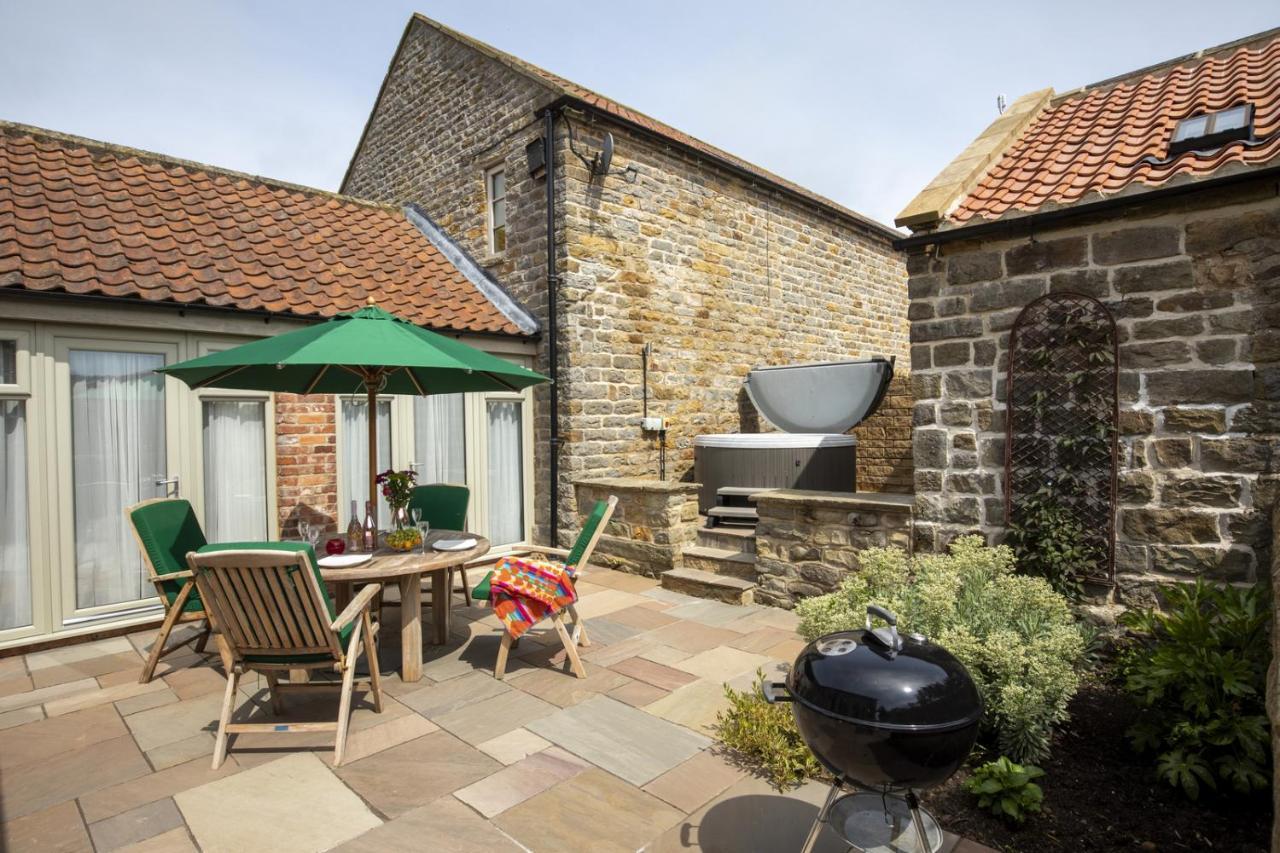 Thirley Cotes Farm Cottages Scarborough Dış mekan fotoğraf